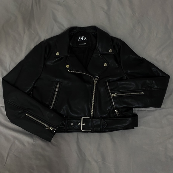 Zara Jackets & Blazers - Zara Women's Black Leather Biker Jacket